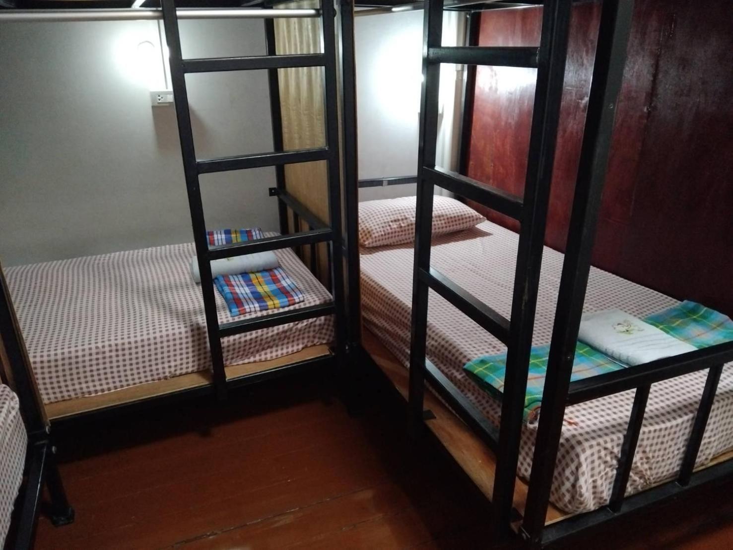 Amazing Khaosan Hostel Bangkok Buitenkant foto